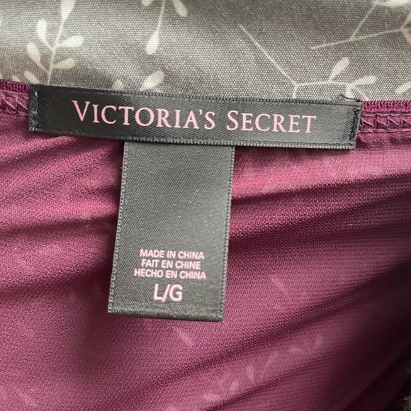 Victoria Secret lace and sheer babydoll - Picture 5 of 5